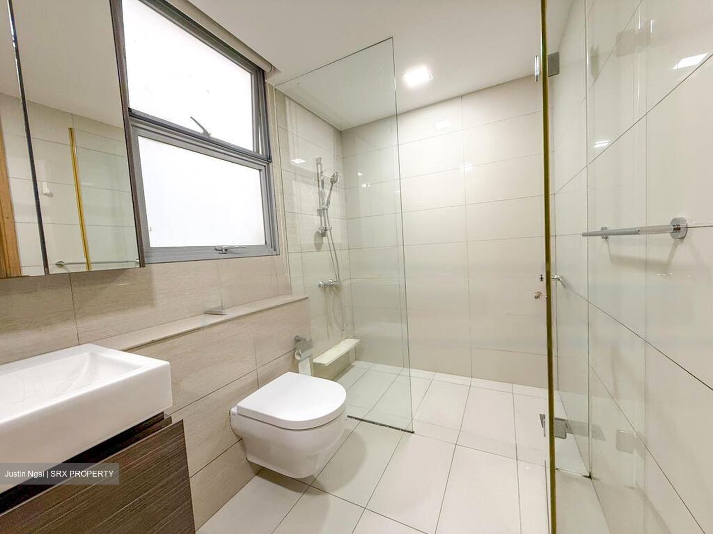 Prive (D19), Condominium #480403741